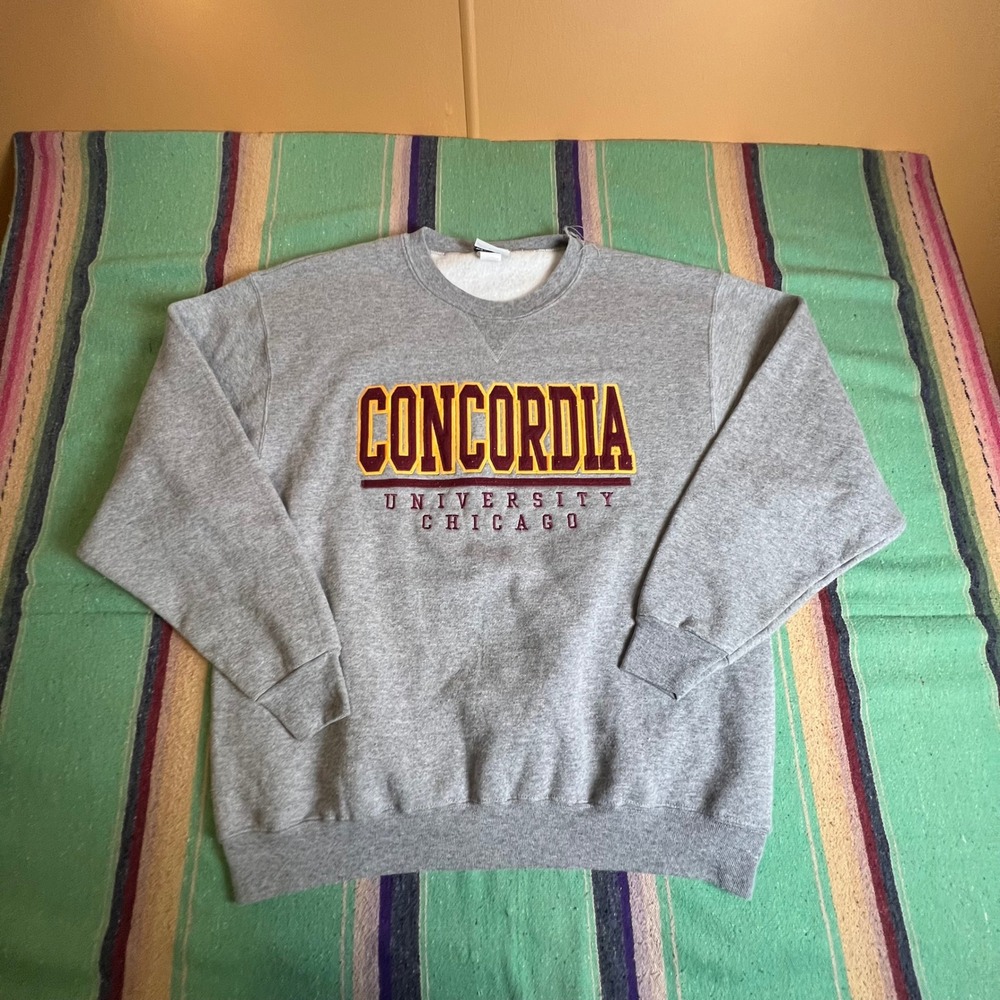 Wideworld Sportswear Concordia University Chicago Sweatshirt Mens L Gray Vintage